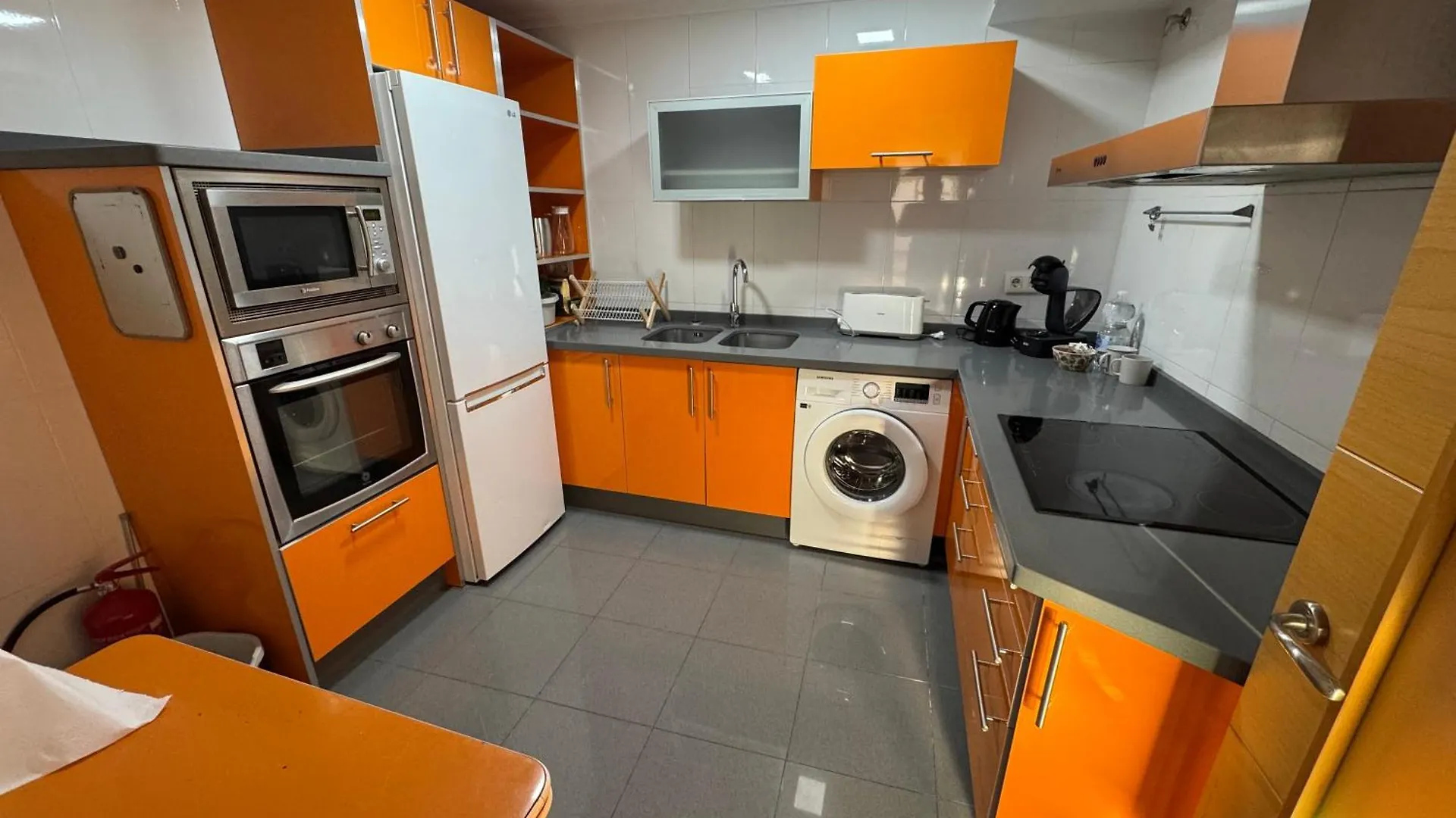 B & B La Casa De Pintor Benalmádena Lägenhet